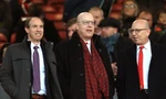 Nhà Glazers rao bán MU, hét giá trên trời