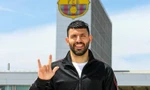 Sergio Aguero rạng rỡ ra mắt Barcelona.