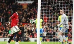 Fred tỏa sáng, MU tiến gần danh hiệu đầu tiên dưới thời Ten Hag