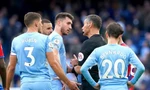 Siêu sao mắc lỗi, Man City chịu cú sốc khó tin trước Crystal Palace