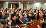 Thông qua Nghị quyết Hội nghị Trung ương 11