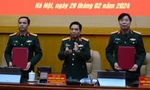 Bàn giao nhiệm vụ Tư lệnh Binh chủng Thông tin liên lạc