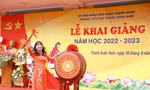 Tween Tiểu học Thanh Xuân Nam hân hoan dự lễ khai giảng sau 2 năm chào năm học mới online