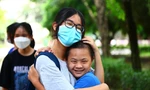 Teen "mở khóa" hành trình tiếp thêm hy vọng cho các bệnh nhân chất độc màu da cam