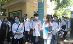 Diễn biến dịch bệnh phức tạp, teen lo lắng vì chưa biết khi nào được kiểm tra học kỳ