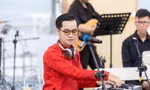 Cao Bá Hưng trổ tài DJ trong minishow, bày tỏ ước mơ trở thành nhà hoạt động văn hóa