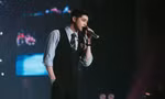 Noo Phước Thịnh hát live "Hoa nở không màu", phiên bản mới nghe "lạ lắm à nha"!