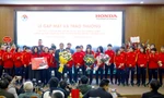 Honda Việt Nam tặng thưởng lớn cho LĐBĐVN và đội tuyển bóng đá nữ Quốc gia Việt Nam