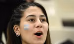 Cận cảnh dàn mỹ nữ xinh đẹp 'tiếp lửa' cho ĐT Argentina đánh bại Croatia