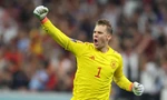 Neuer qua mặt huyền thoại Claudio Taffarel, đi vào lịch sử World Cup
