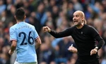 Man City ngược dòng đại thắng Liverpool, HLV Guardiola xô đổ kỷ lục của Wenger