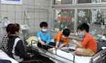 Vụ hàng chục học sinh tiểu học ngộ độc khi đi dã ngoại: Xử lý thế nào?