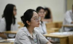 Đổi mới thi tốt nghiệp THPT 2025: Học sinh 'choáng' bởi ngữ liệu mới trong đề thi