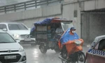 Miền Bắc đón mưa lớn ngay sau nắng nóng gay gắt