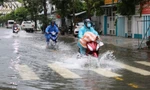 Miền Trung đón mưa lớn kéo dài