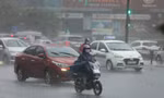 Hầu hết các khu vực trên cả nước đón mưa dông kỳ nghỉ lễ.