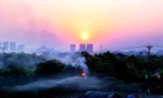 Hành vi đốt rơm rạ gây ô nhiễm môi trường có thể bị xử phạt. 