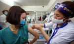 Thủ tướng yêu cầu 'thần tốc' để có vaccine tiêm phòng cho dân 
