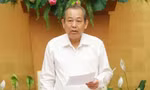 Phó Thủ tướng yêu cầu điều tra 'xem có ai chống lưng cho xe quá tải'?
