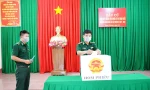 Cán bộ chiến sĩ đồn biên phòng Ea Hleo bỏ phiếu