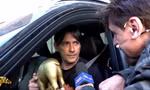Trở về nhà, HLV Simone Inzaghi bị hạ nhục bằng giải 'Lợn vòi Vàng'