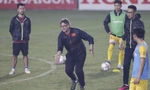 Buổi tập đầu tiên dưới thời tân HLV Troussier: Cùng nhau...chạy