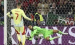 Dằn vặt sau quả phạt đền hỏng ăn ở chung kết Nations League, thủ quân Morata để ngỏ khả năng giã từ ĐT Tây Ban Nha