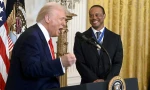 Tiger Woods gặp Tổng thống Mỹ Donald Trump tại Nhà Trắng để 'chữa lành' môn golf