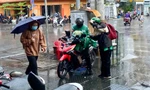 Thời tiết TPHCM thất thường, khả năng mưa trái mùa vào chiều tối