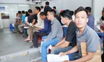 Đông người đi cấp, đổi giấy phép lái xe ở TPHCM