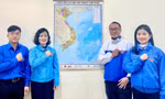 Tuổi trẻ Hà Tĩnh treo gần 1.000 bản đồ 'Tự hào một dải non sông'