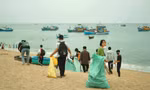 Gom và chiếc xe đạp trên hành trình