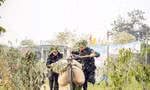 Đẩy xe đạp thồ, tải đạn tái hiện chiến thắng lịch sử hào hùng Điện Biên Phủ