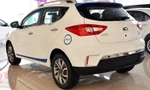 Mẫu ô tô điện 5 chỗ ngồi hiệu JAC xuất xứ Trung Quốc. Ảnh: NT 
