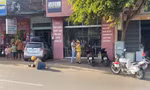 Người đàn ông say xỉn hành hung Cảnh sát giao thông