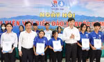Sinh viên với biển, đảo Tổ quốc