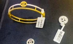 Phạt 180 triệu đồng 2 cơ sở bày bán vàng giả nhãn hiệu Chanel