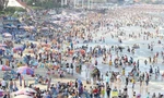 Du khách "vây kín" các điểm nóng du lịch, nhiều người hối tiếc vì đi Đà Lạt, Vũng Tàu