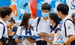 Ôn thi giữa mùa dịch: Gen Z "bất biến giữa dòng đời vạn biến", quyết tâm đậu đại học "top"