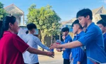 Hàng ngàn tình nguyện viên Đà Nẵng, Hà Tĩnh tiếp sức hỗ trợ thí sinh 