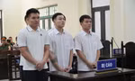 Tuyên án 5 cầu thủ sử dụng ma tuý cùng 5 cô gái trong khách sạn