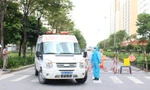 Những chuyến xe cấp cứu đang hoạt động hết công suất để đáp ứng trước tình hình ca bệnh tăng cao.