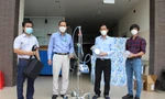 Máy thở, khẩu trang hỏa tốc tiếp sức tuyến đầu chống dịch