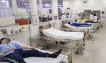 Nhiều học sinh nhập viện sau bữa ăn tại trường