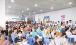Mỗi ngày gần 5.000 lượt bệnh nhân khám, nhập viện, Bệnh viện Ung bướu TPHCM 'căng sức' ứng phó
