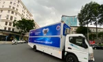 TPHCM tiếp nhận 10 xe lưu động, nâng cao năng lực xét nghiệm COVID-19