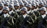 Quân đội Nhật phải áp dụng một số biện pháp để đối phó với tình trạng thiếu người. (Ảnh: Reuters)