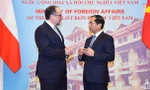 Bộ trưởng Ngoại giao Bùi Thanh Sơn tiếp người đồng cấp Áo Alexander Schallenberg. (Ảnh: baoquocte)