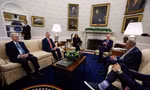 Tổng thống Mỹ Joe Biden và các lãnh đạo Quốc hội Mỹ không đạt được thoả thuận về trần nợ công sau cuộc họp ngày 16/5. (Ảnh: Reuters)