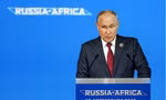 Tổng thống Nga Vladimir Putin phát biểu tại hội nghị thượng đỉnh Nga - châu Phi tại St. Petersburg ngày 27/7. (Ảnh: Tass)